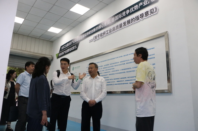 四川省絲綢科學研究院赴成都紡織高等專科學校調研交流 深化生物基材料技術研發合作